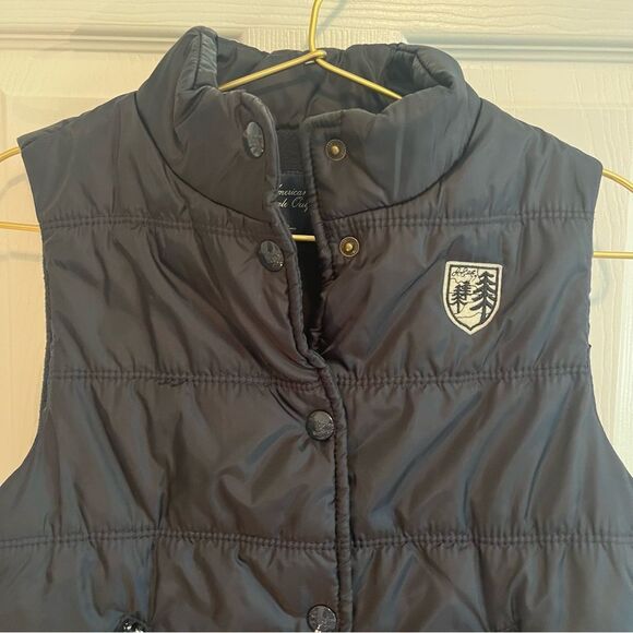American Eagle Outfitters Puffer Vest - Picture 1 of 5